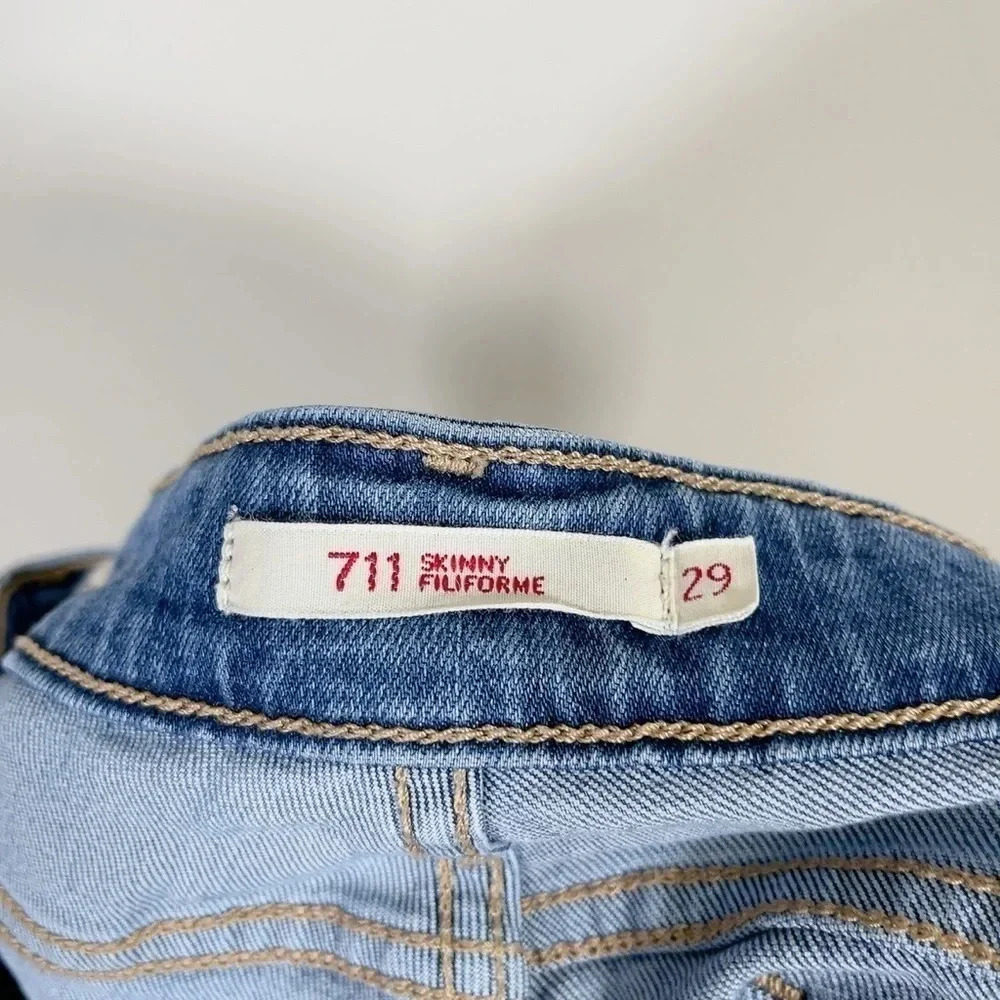 Levi's Premium  Skinny Frayed Hem Jeans - Picture 7 of 15
